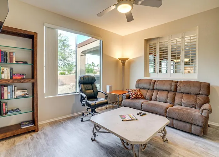 Golf Getaway! Gem W/ Covered Patio Holiday home Surprise
