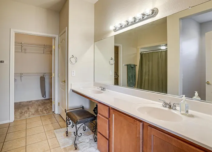 Golf Getaway! Gem W/ Covered Patio Holiday home Surprise
