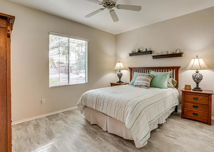 Golf Getaway! Gem W/ Covered Patio * Surprise